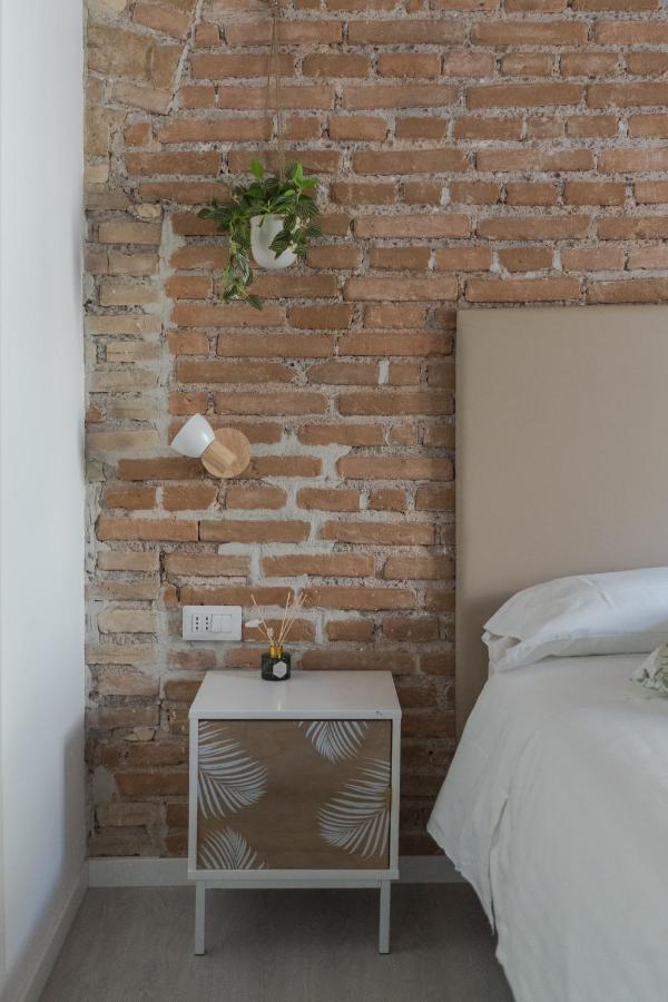 White Ostilia Guesthouse Roma Exterior foto
