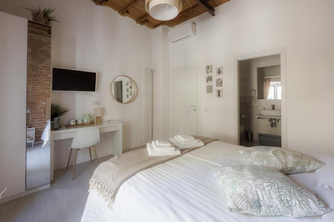 White Ostilia Guesthouse Roma Exterior foto