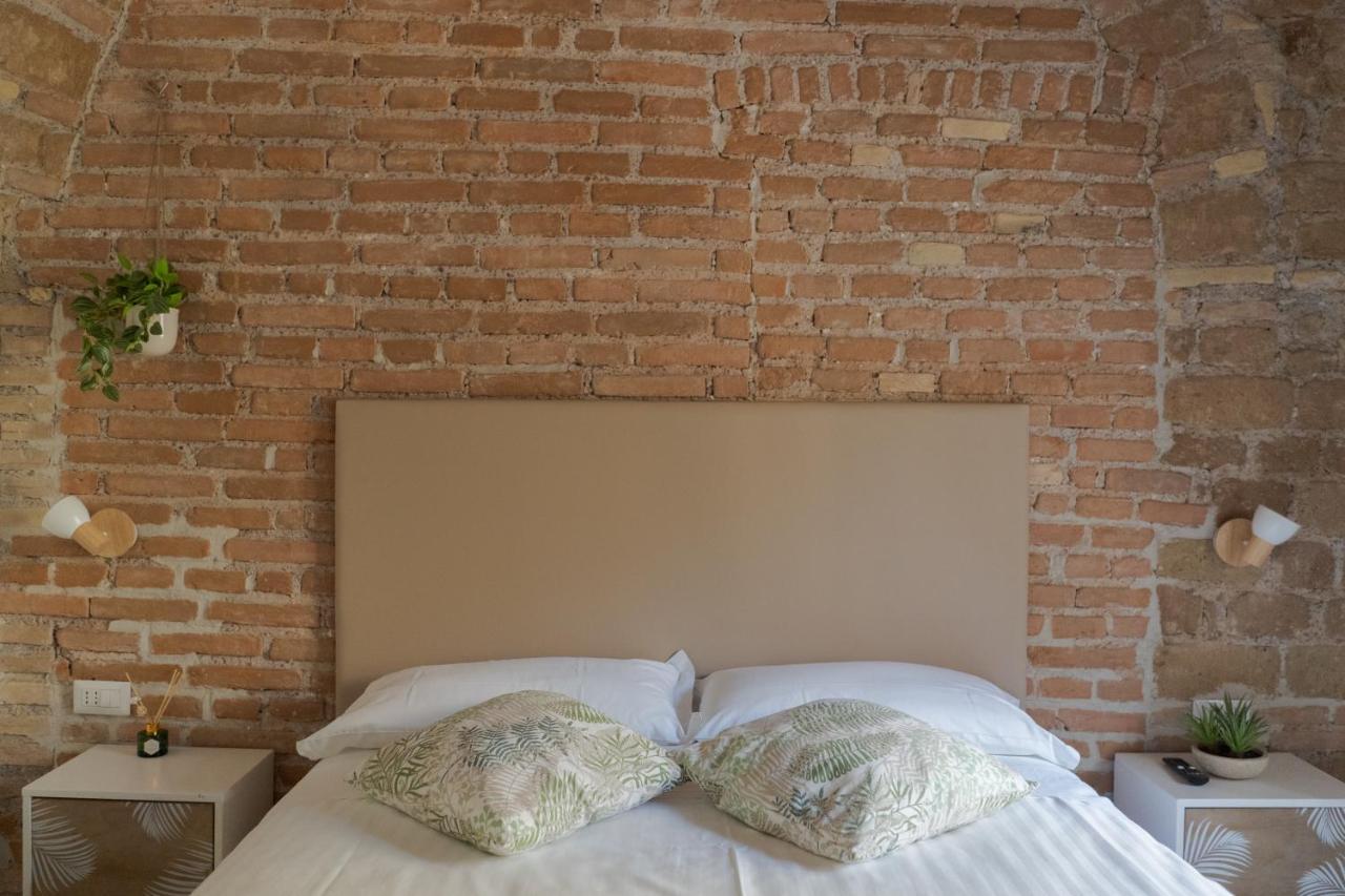 White Ostilia Guesthouse Roma Exterior foto