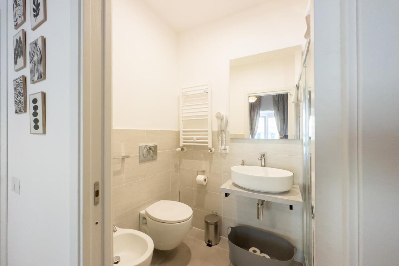 White Ostilia Guesthouse Roma Exterior foto
